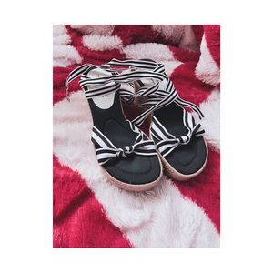 Chinese Laundry Tie Up Wedged Sandals